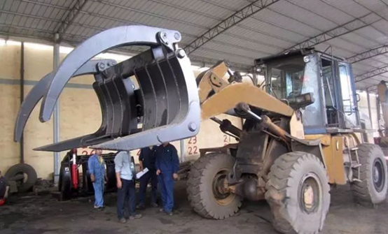 Transform Your Loader into a Multi-Tasking Powerhouse with Sibom Attachments