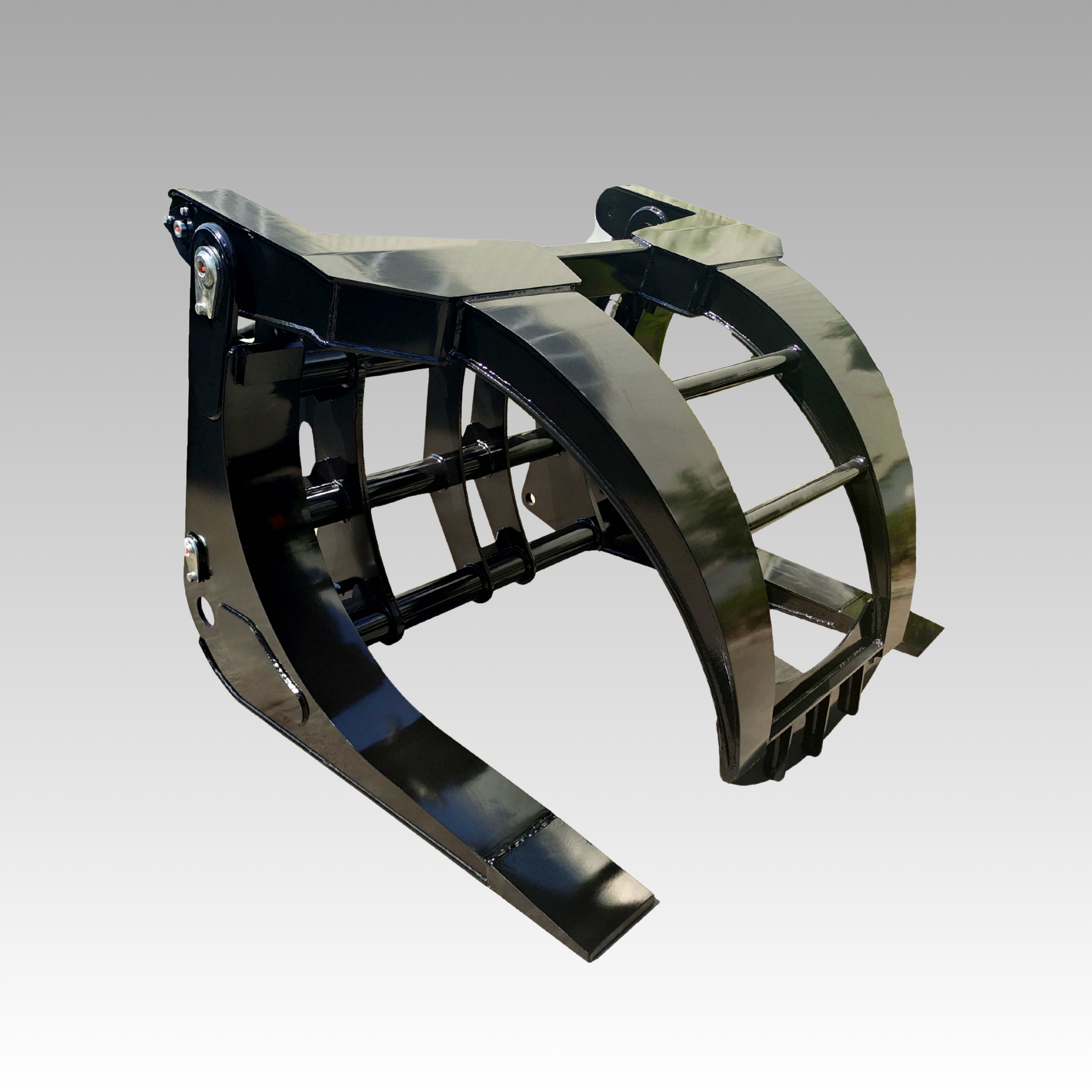 Mastering Log Handling with Sibom’s Advanced Grapple Solutions for Wheel Loaders